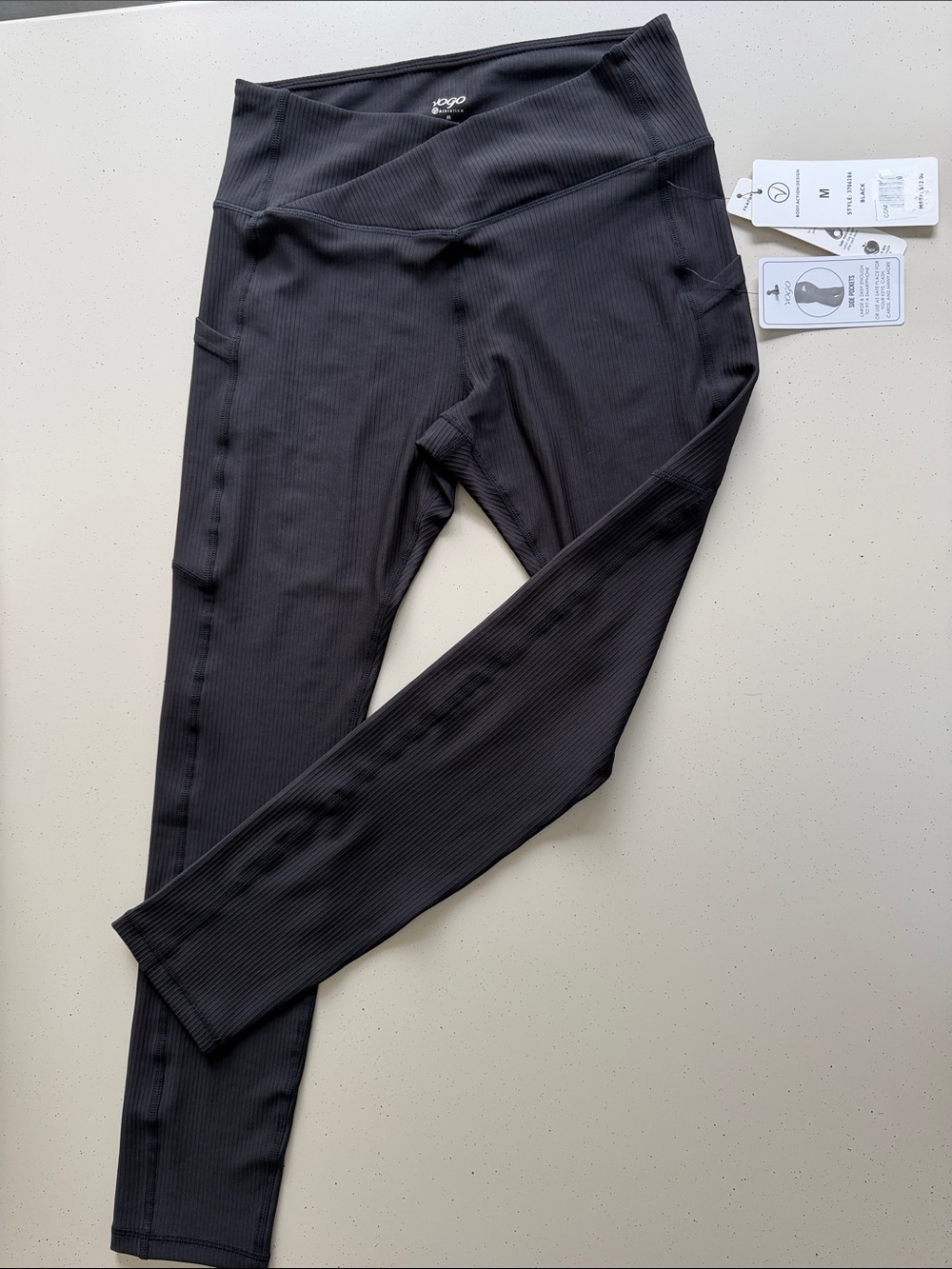 VOGO Athletica Black Ribbed Leggings Women’s Medium